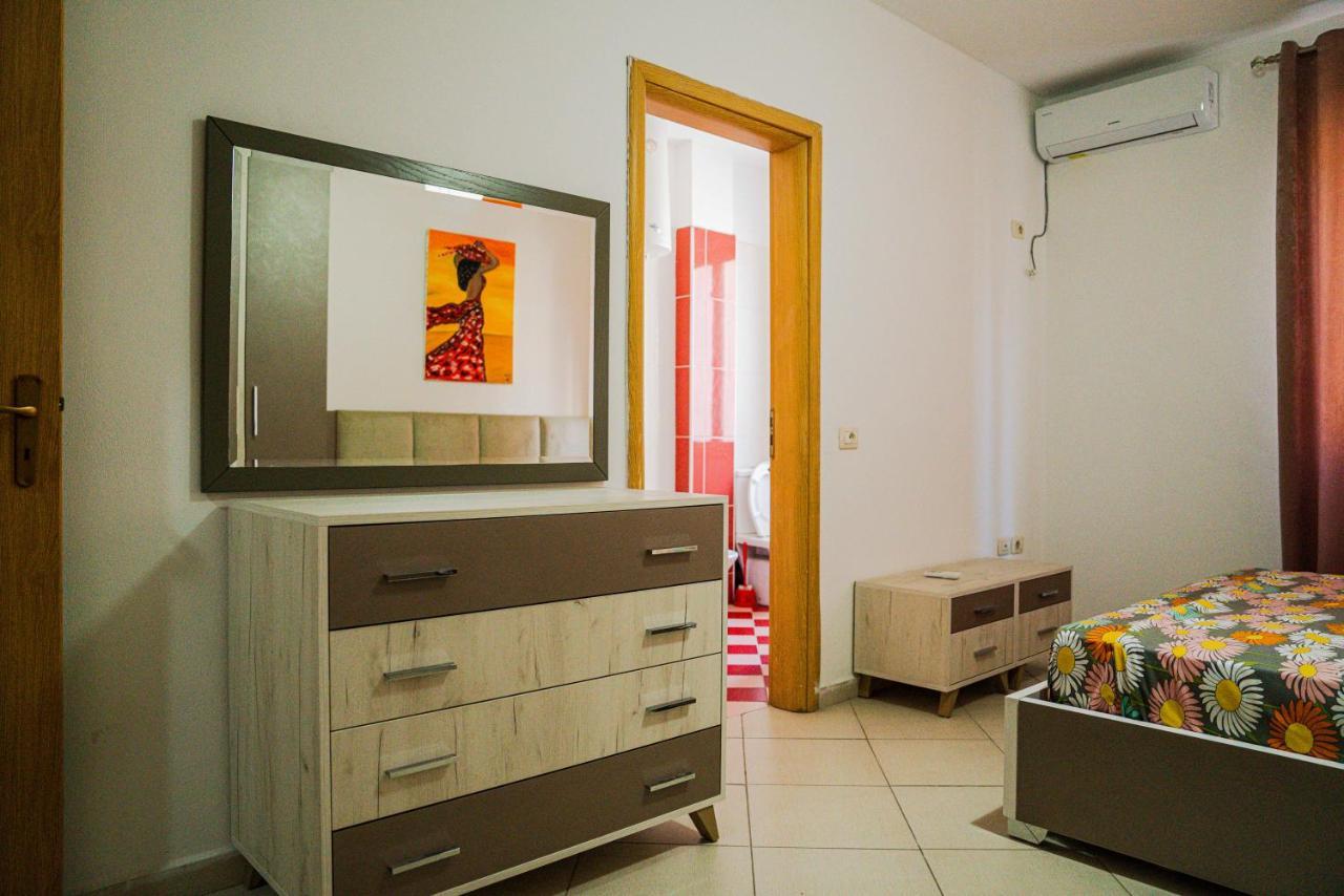 Apartament Casas Del Mar Durres Ngoại thất bức ảnh